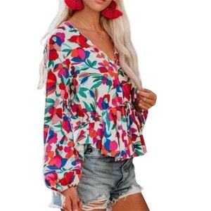 VICI Blouse The Farmgirl Floral Top Small Exclusive flowy girly‎ summer spring